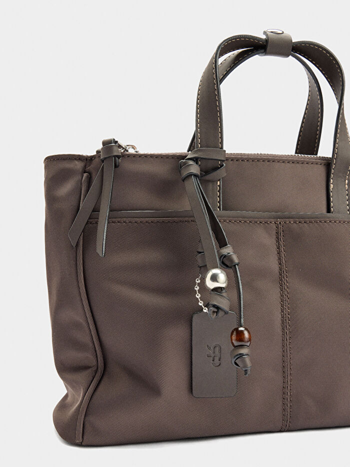 Teknik Kumaş Çapraz Askılı Tote Çanta