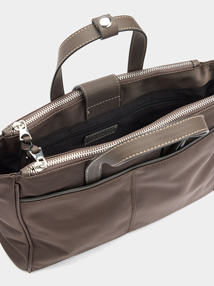 Teknik Kumaş Çapraz Askılı Tote Çanta