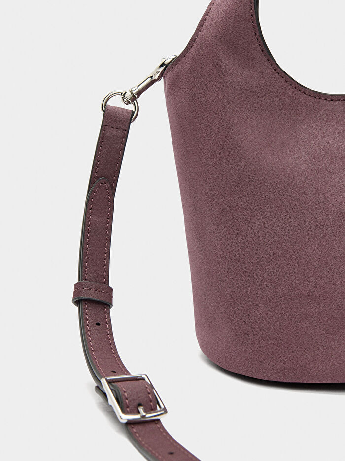 Deri Efektli Bucket Çanta