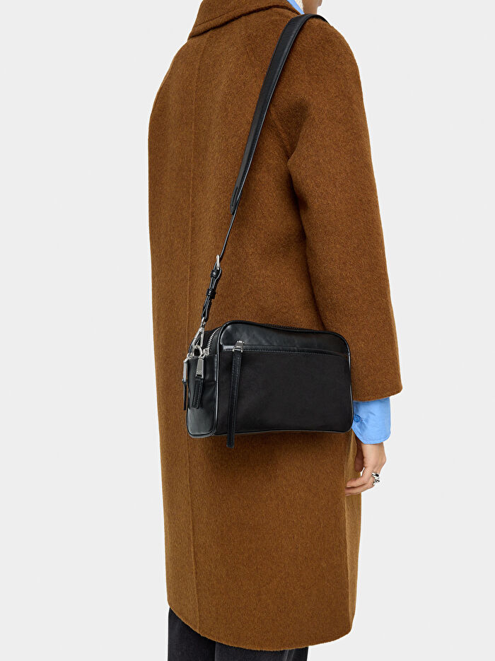 Kontrastlı Çapraz Askılı Çanta