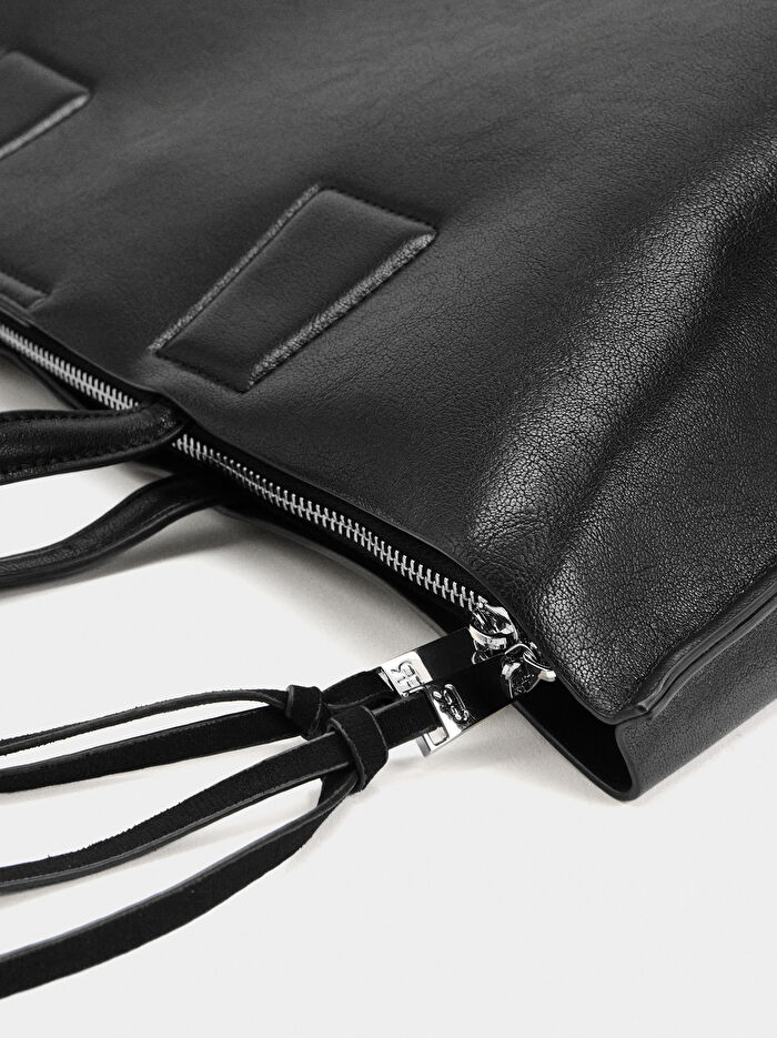 13 İnç Düz Laptop Çantası