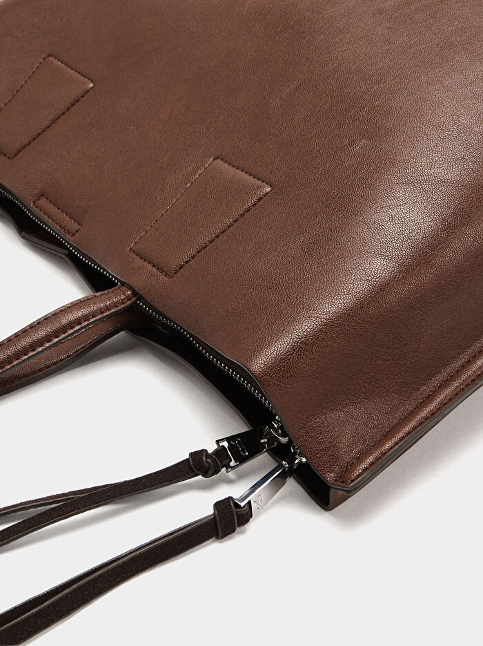 13 İnç Düz Laptop Çantası