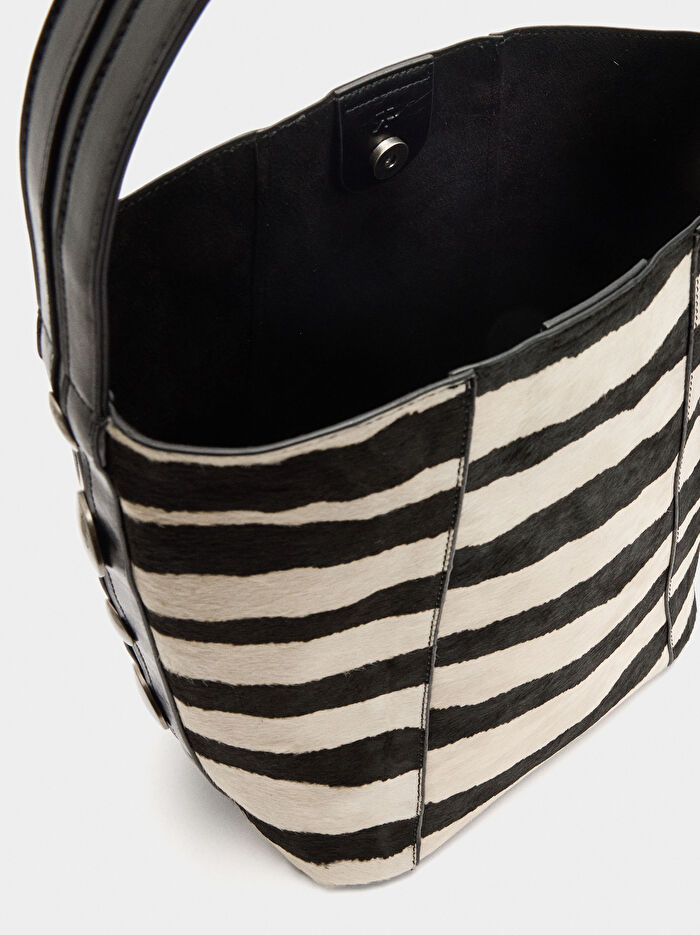 Deri Detaylı El Çantası