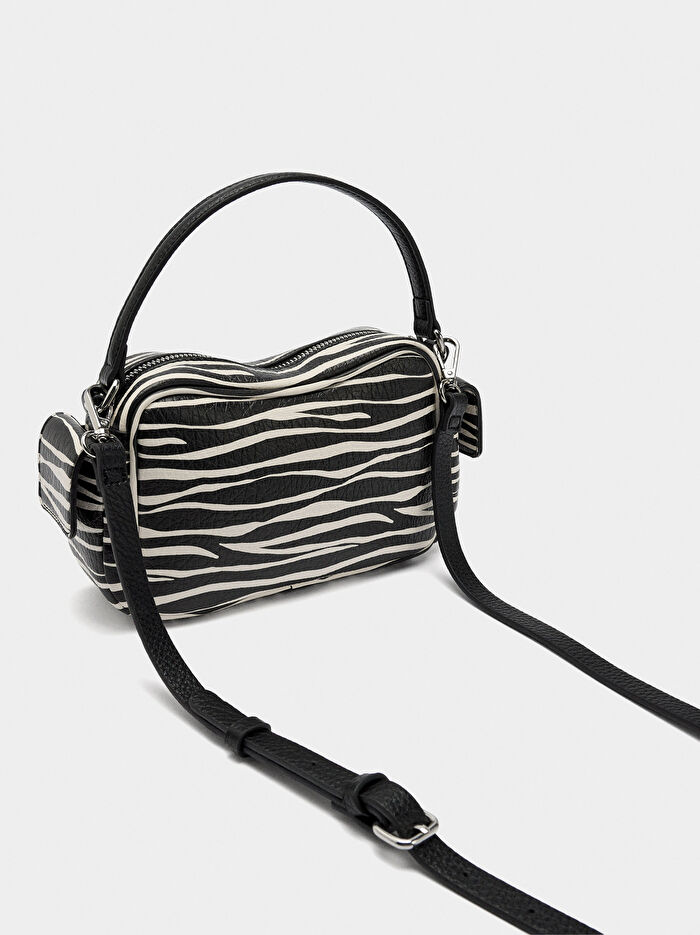 Hayvan Desenli Çapraz Askılı Çanta