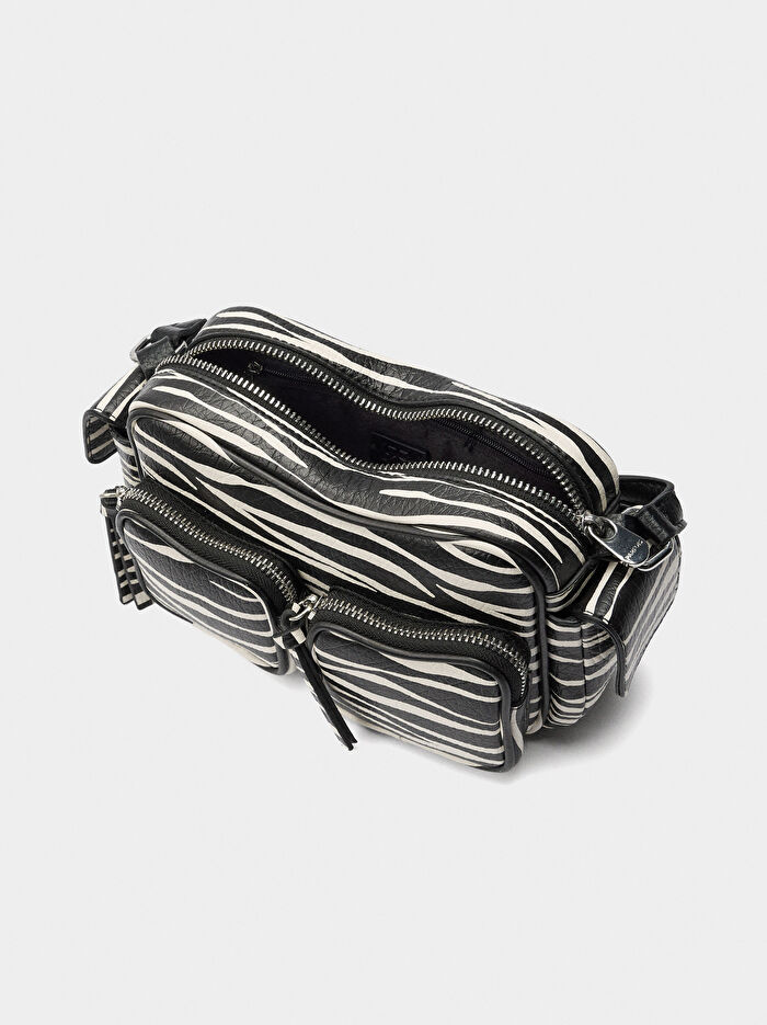 Hayvan Desenli Çapraz Askılı Çanta