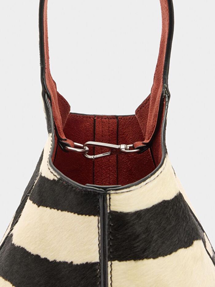Deri Kontrastlı Bucket Çanta