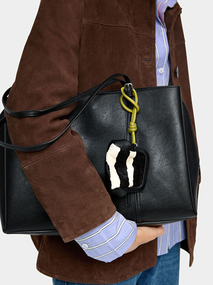 Deri Omuz Askılı 13 İnç Laptop Çantası