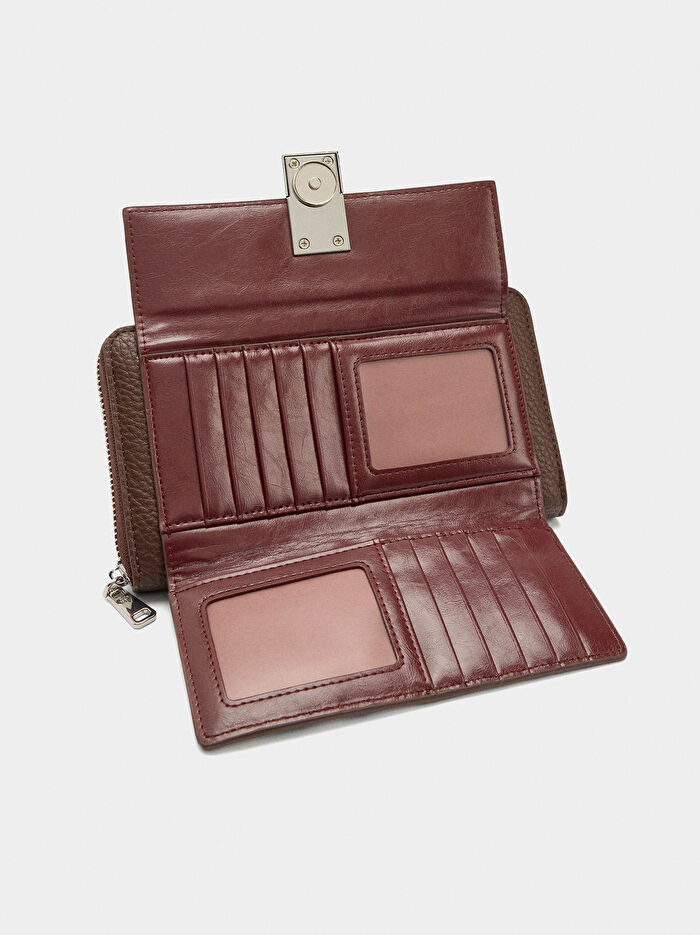 Kapaklı Deri Detaylı Cüzdan