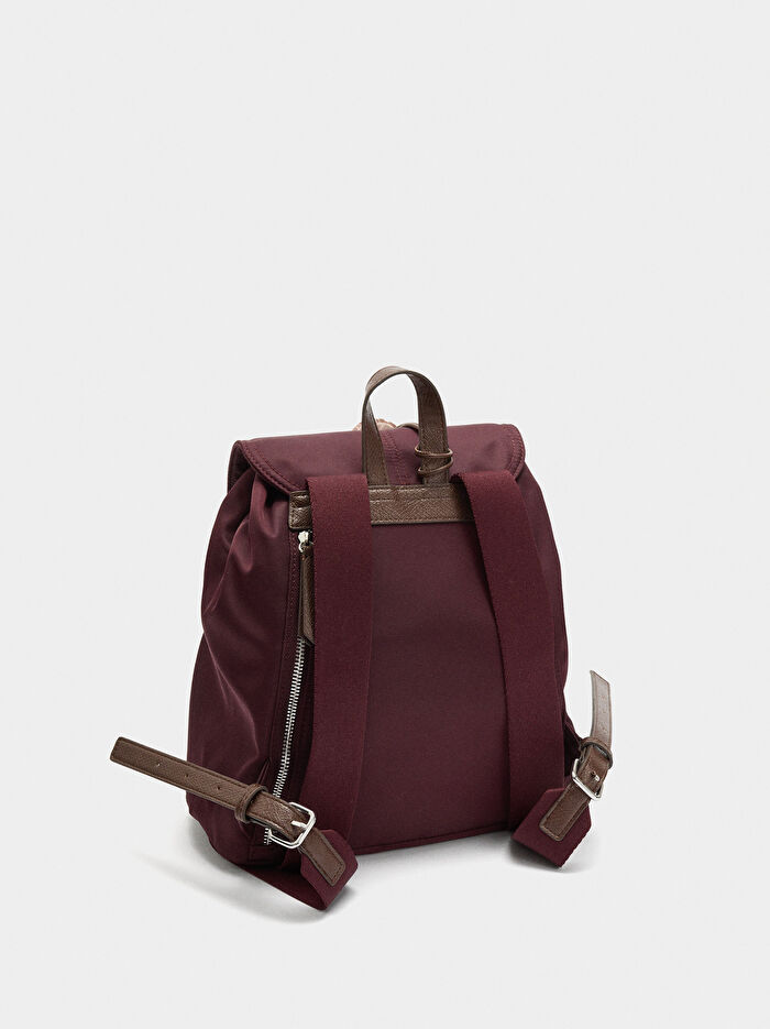 Charm'lı Teknik Kumaş Sırt Çantası