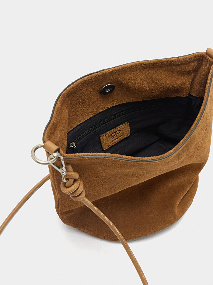 Omuz Askılı Deri Bucket Çanta