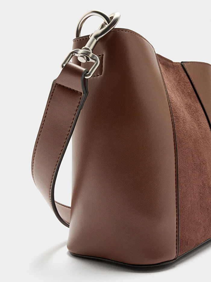 Kontrast Dokulu Bucket Çanta