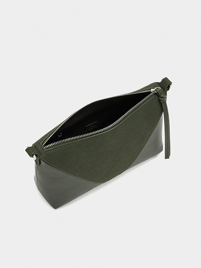 Kontrastlı Çapraz Askılı Çanta