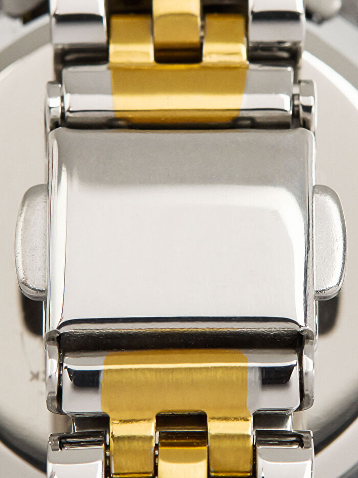 Paslanmaz Çelik Kordonlu Yuvarlak Saat