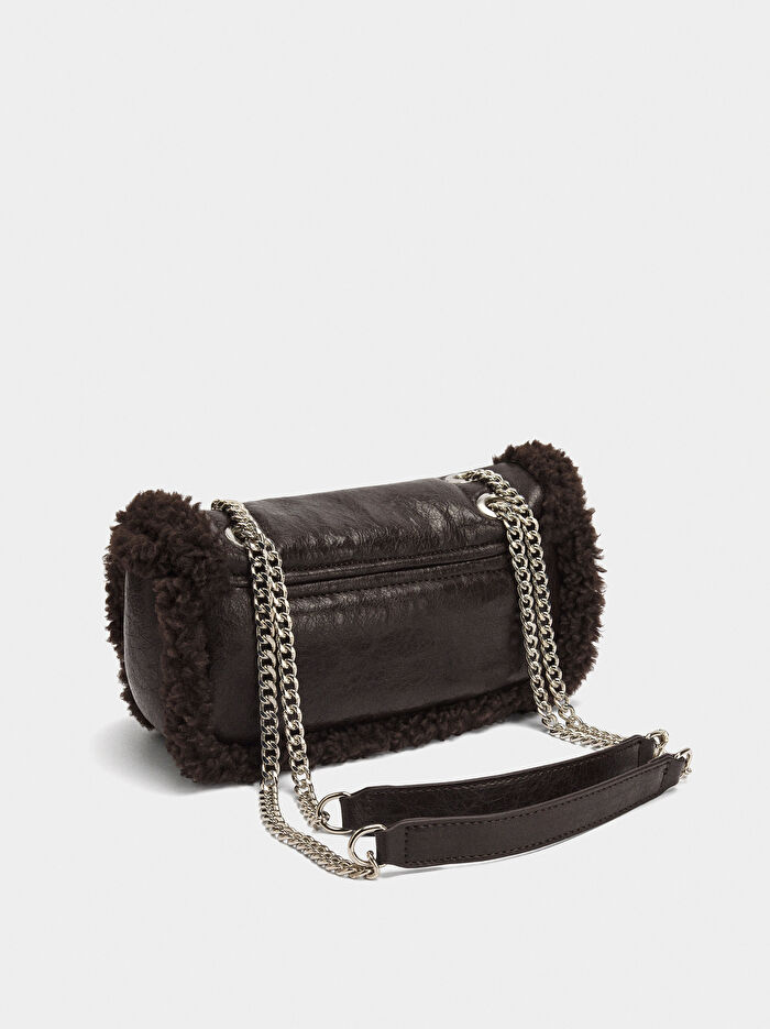 Kenarları Kürk Efektli Parti Çantası