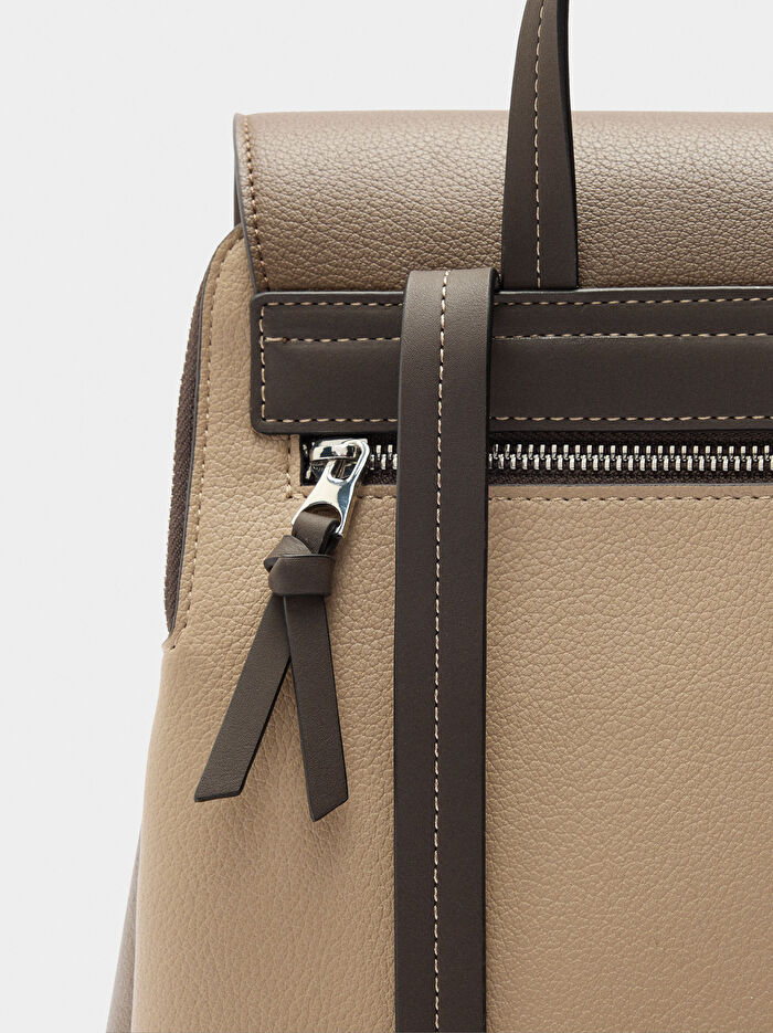 Kapaklı Renk Bloklu Sırt Çantası