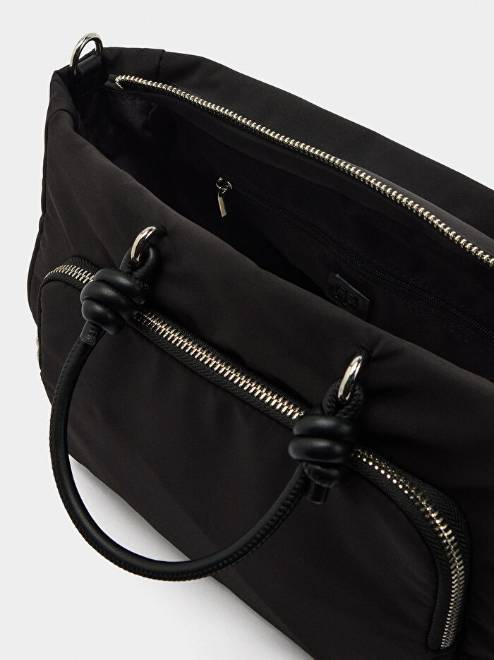 Charmlı Teknik Kumaş Tote Çanta