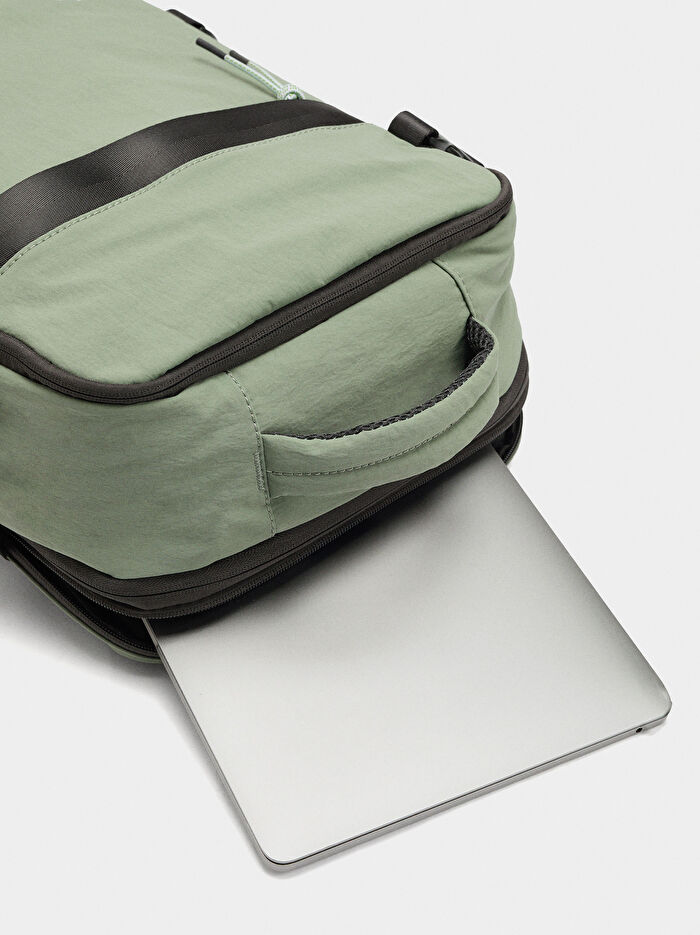 Teknik Kumaş Kabin Boy Sırt Çantası