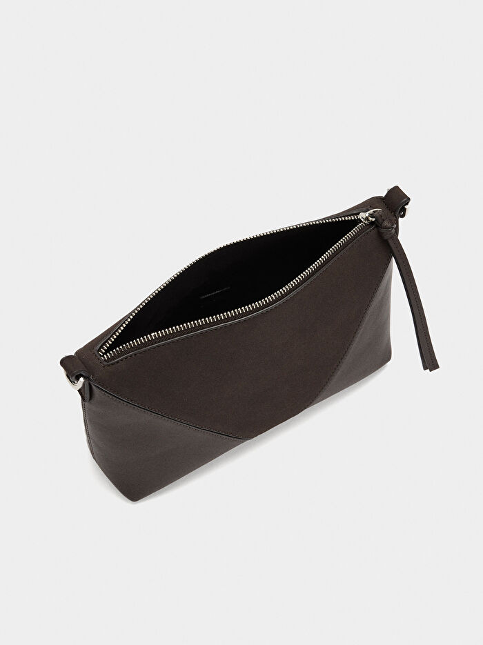 Kontrastlı Çapraz Askılı Çanta