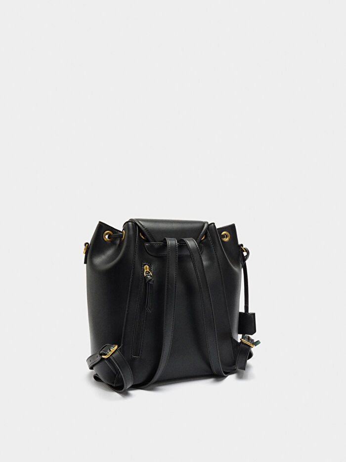 Çapraz Askı Detaylı Sırt Çantası