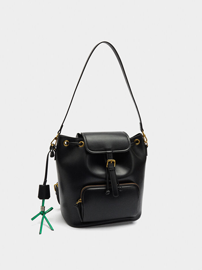 Çapraz Askı Detaylı Sırt Çantası