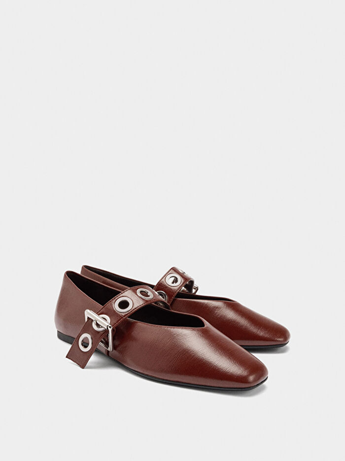 Zımba Detaylı Babet