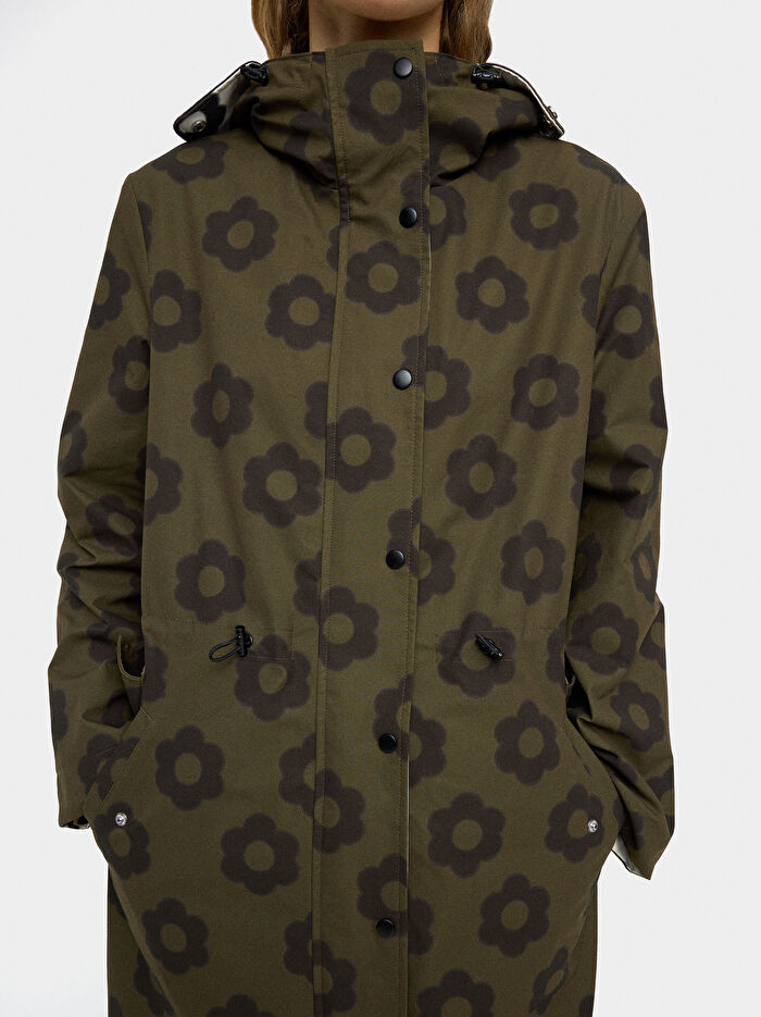 Kapüşonlu Çift Taraflı Desenli Trençkot