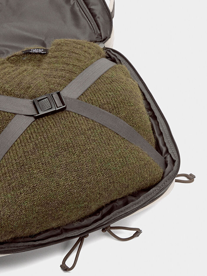 Teknik Kumaş Kabin Boy Sırt Çantası