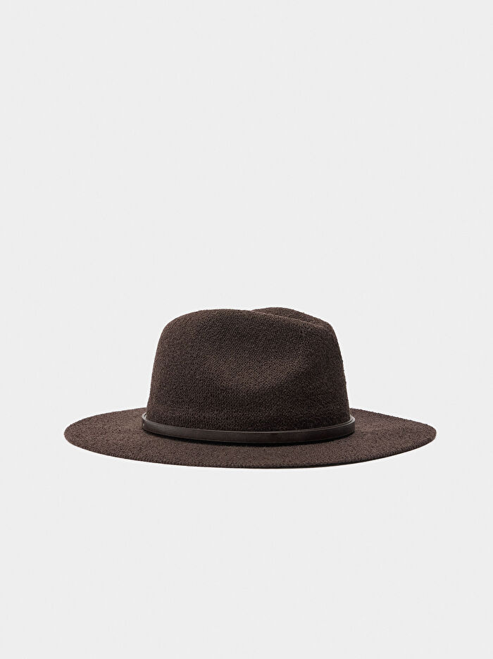 Toka Detaylı Örme Şapka