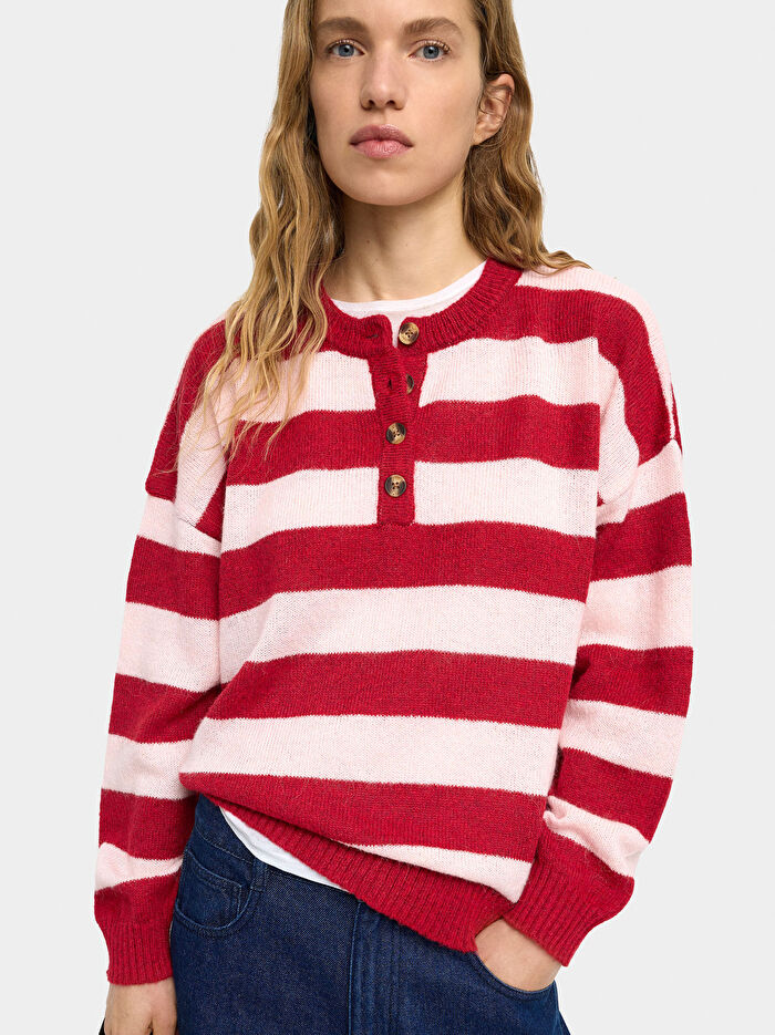 Çizgili Örme Kazak