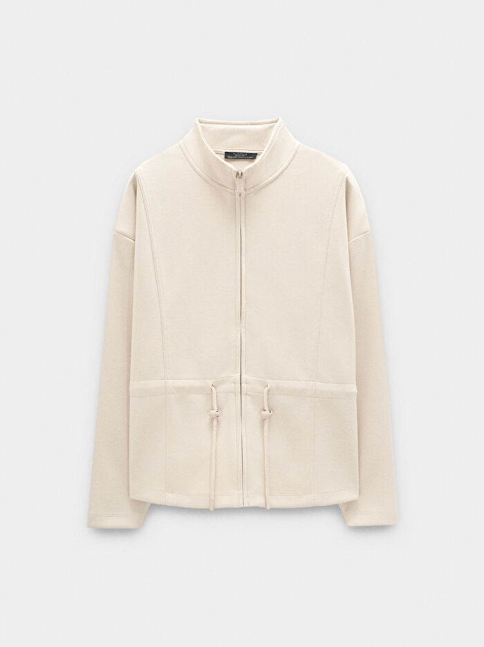 Fermuarlı ve Yüksek Yakalı Sweatshirt