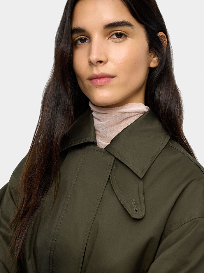 Pamuklu Yüksek Yakalı Trençkot