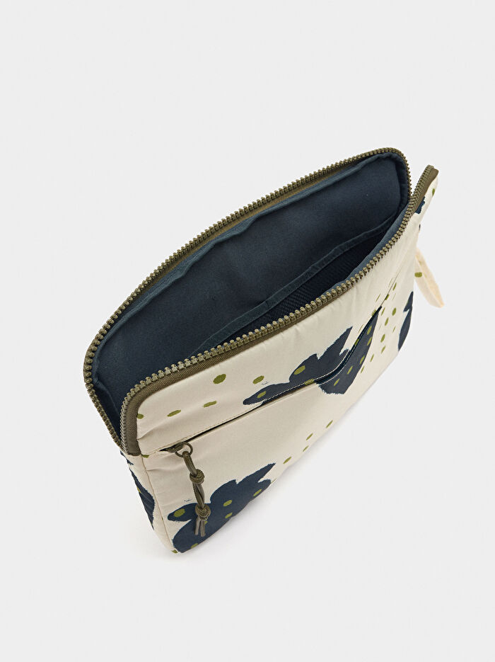 Desenli Teknik Kumaş 13 İnç Laptop Kılıfı