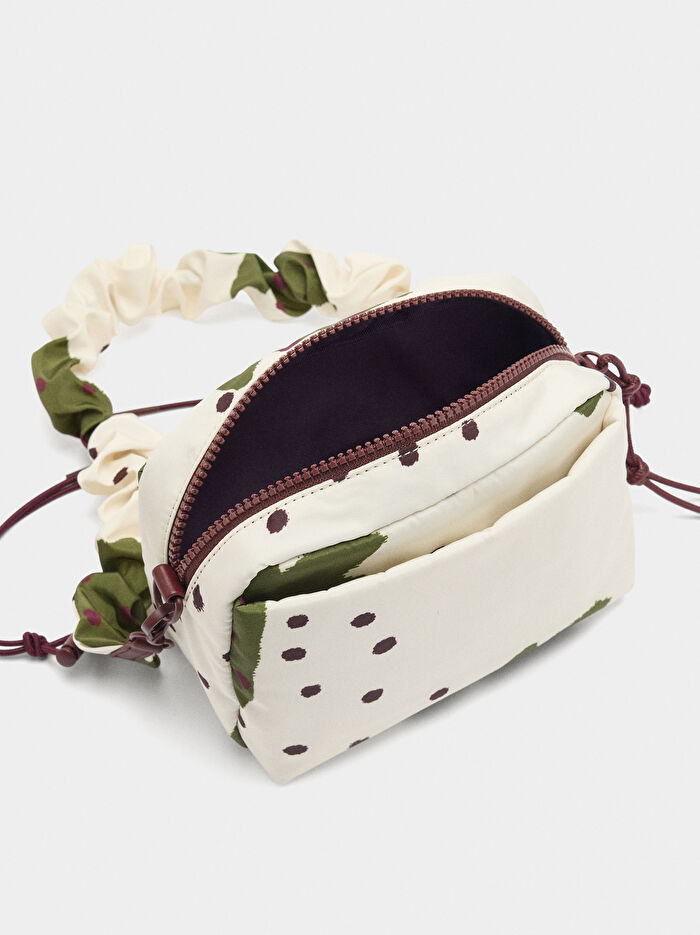 Desenli Teknik Kumaş Makyaj Çantası