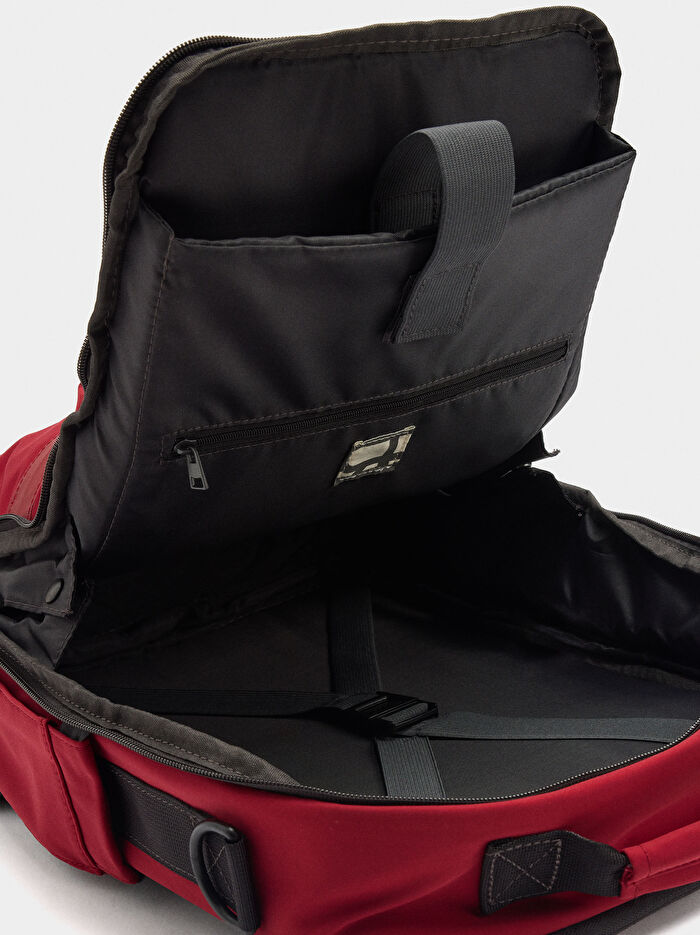 Kalp Charm'lı Teknik Kumaş Kabin Boy Sırt Çantası