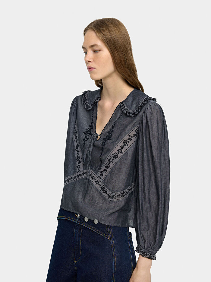 %100 Pamuk Nakışlı Bluz