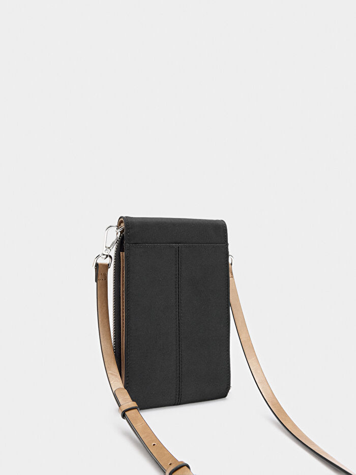 Teknik Kumaş Efektli Cep Telefonu Çantası