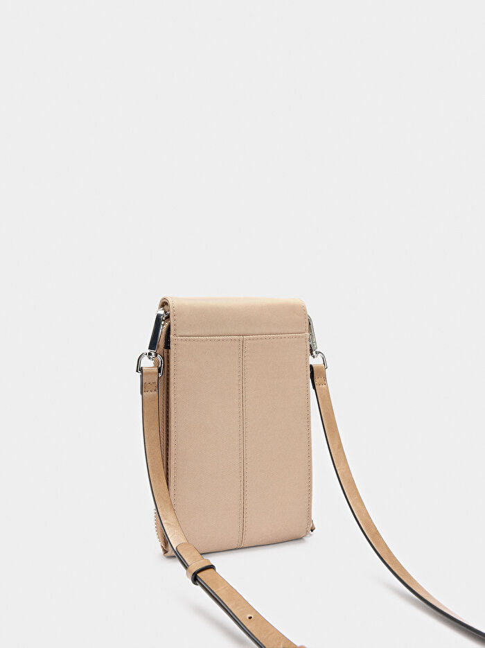 Teknik Kumaş Efektli Cep Telefonu Çantası