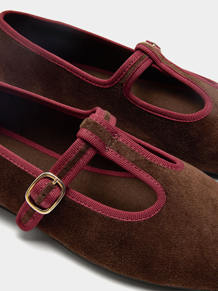 Yumuşak Dokulu T Bantlı Babet