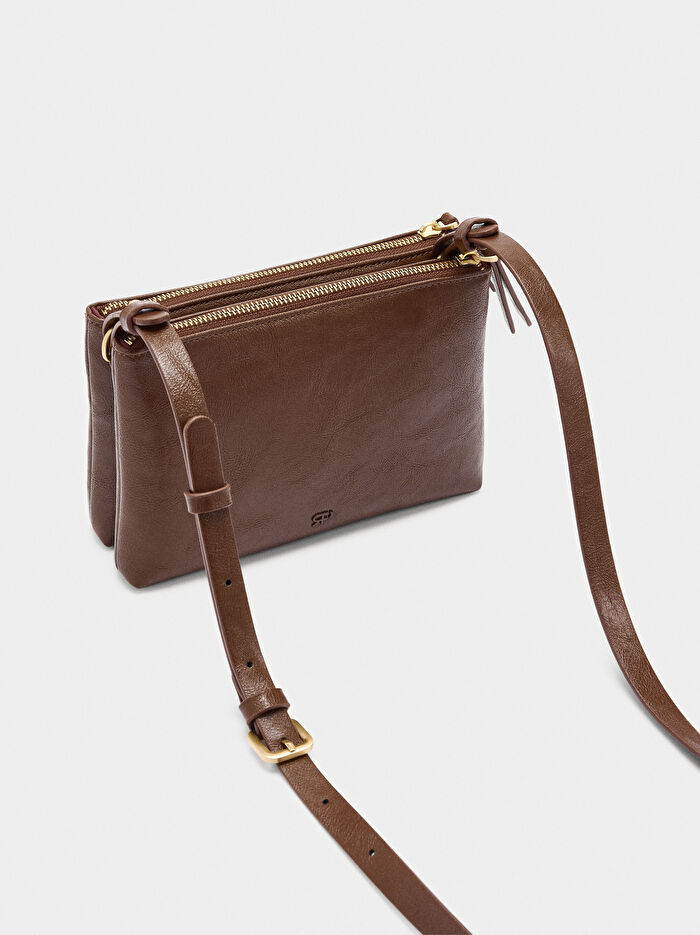 Zımba Detaylı Çapraz Çanta