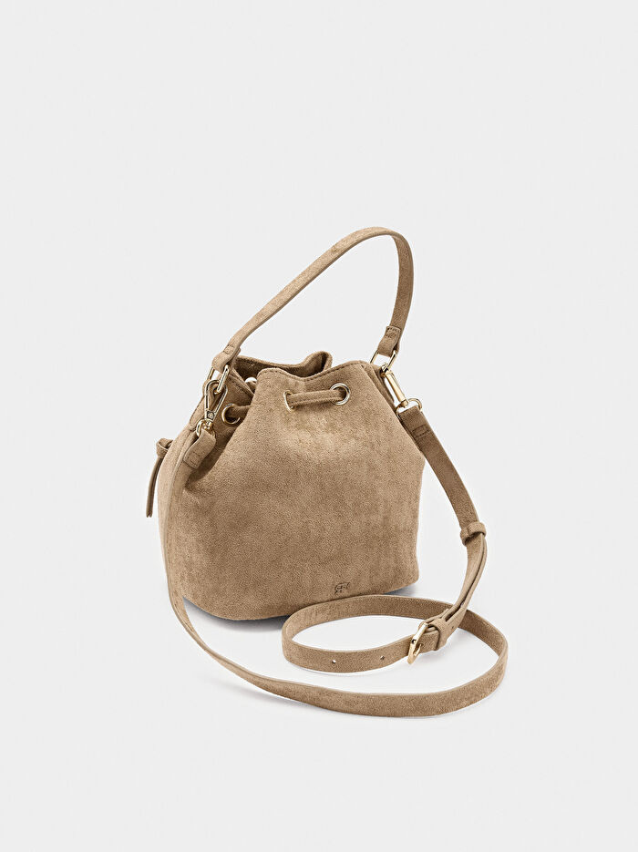 Dokulu ve Fermuarlı Bucket Çanta
