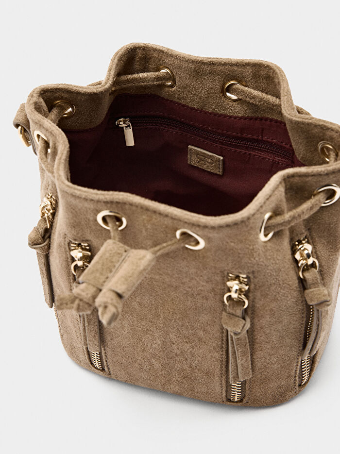 Dokulu ve Fermuarlı Bucket Çanta