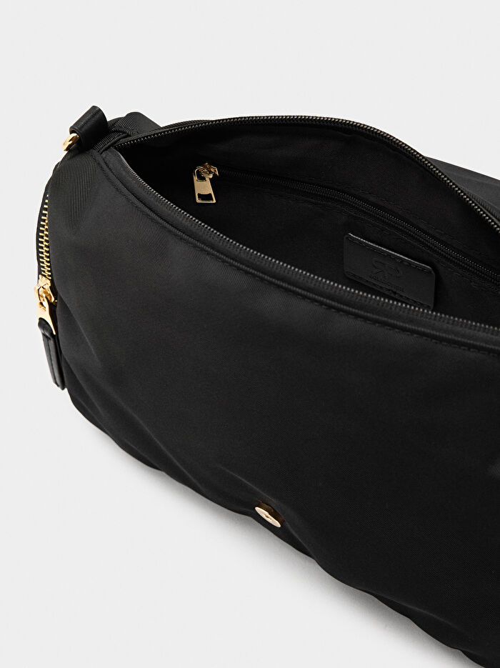 Kapaklı Teknik Kumaş Çapraz Çanta