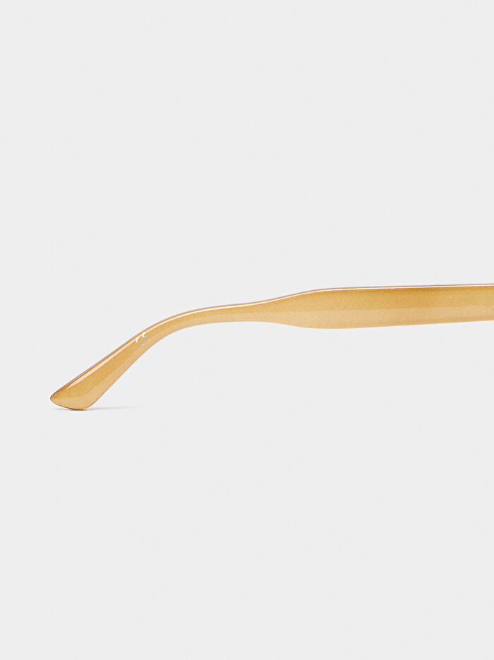 Kare Çerçeveli Güneş Gözlüğü