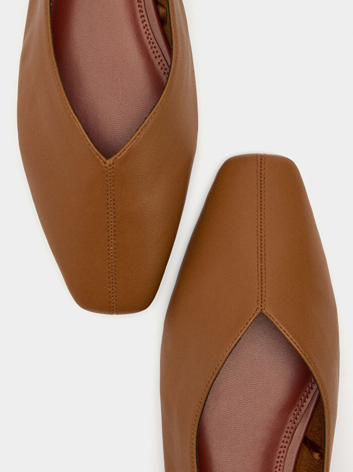 Üst Dikişli Deri Babet