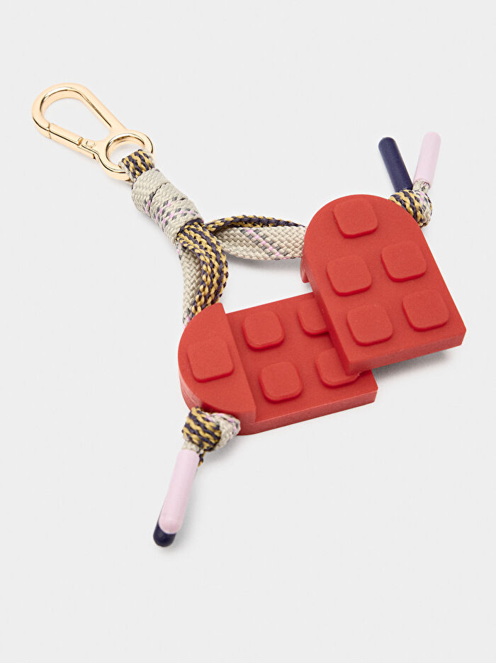 Kalp Charm'lı Teknik Kumaş Sırt Çantası