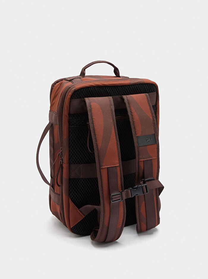 Teknik Kumaş Uzatılabilir Kabin Sırt Çantası