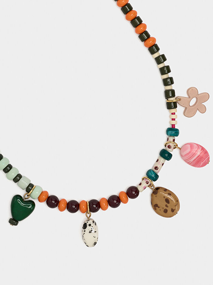 Çok Renkli Boncuklu Kısa Kolye