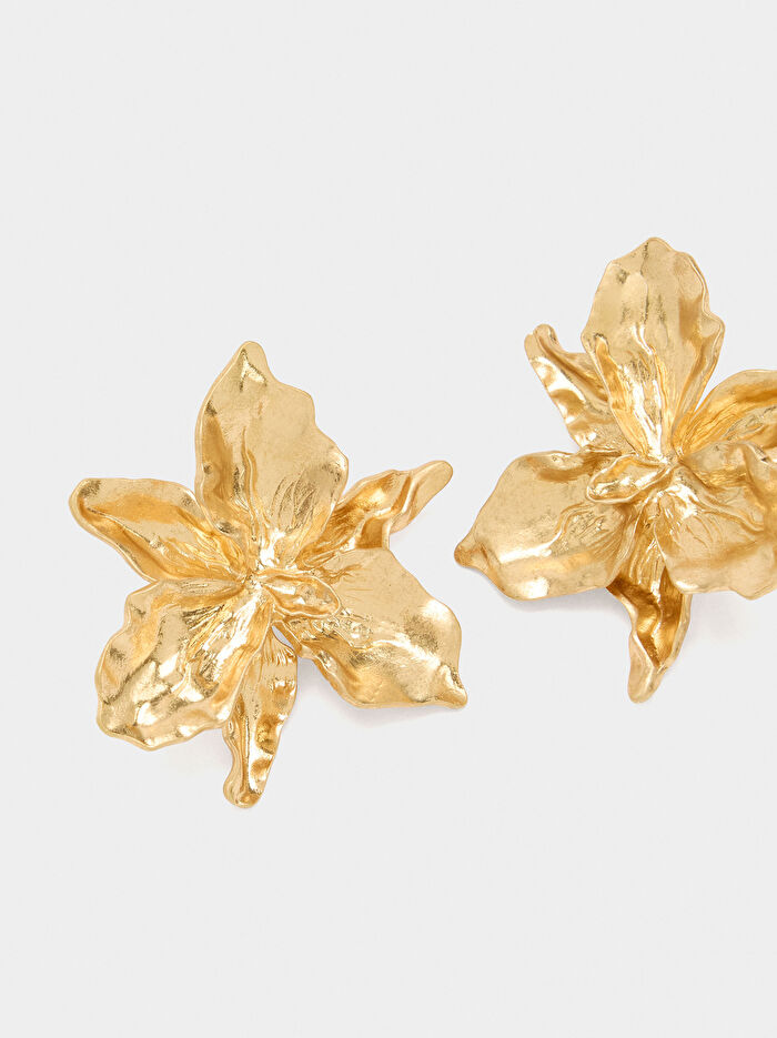 Kabartma Detaylı Maxi Çiçek Küpe