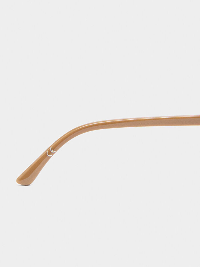 Sekizgen Çerçeveli Güneş Gözlüğü