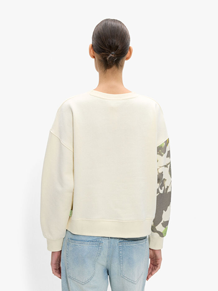 %100 Pamuklu Desenli Sweatshirt